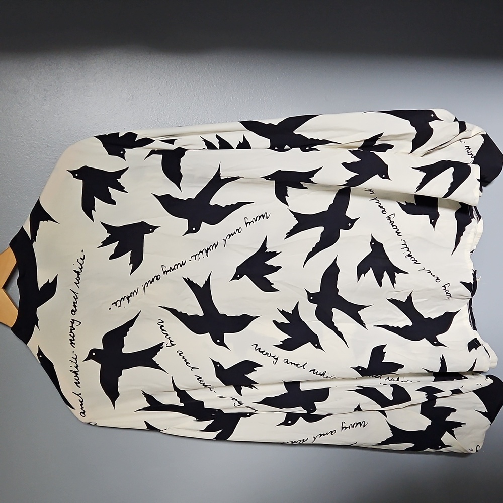 Mondi Vintage Black and White Bird Print Blouse - Picture 10 of 16